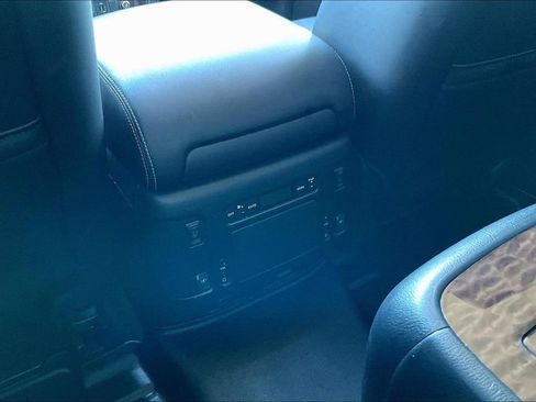 Used 2020 Nissan Armada Platinum w/ Captain's Chairs Package image 30