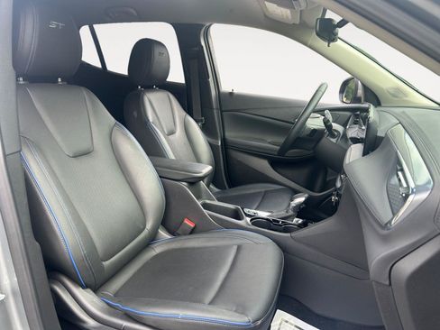 Used 2025 Buick Encore GX Sport Touring FWD image 15