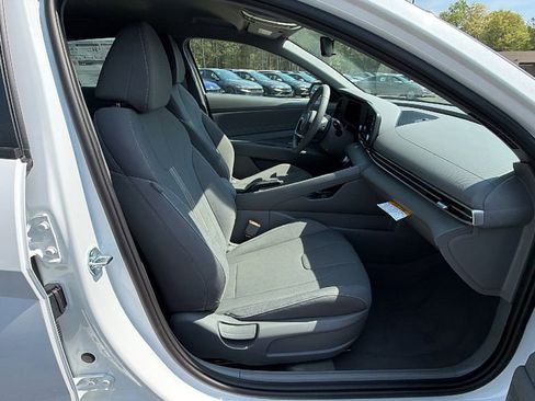 New 2026 Hyundai Elantra Sport image 14