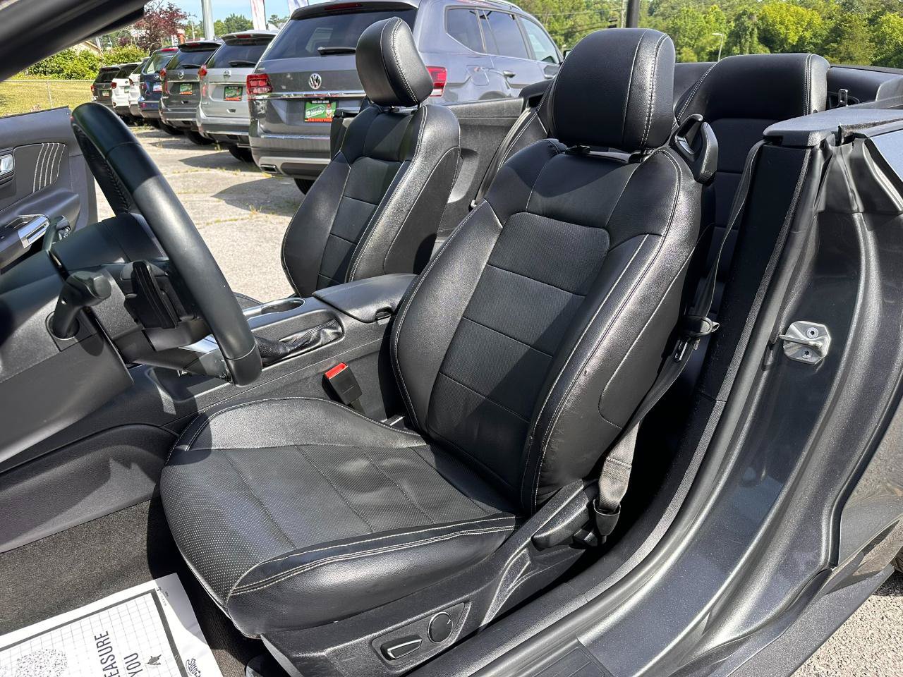 Used 2018 Ford Mustang Premium RWD image 11