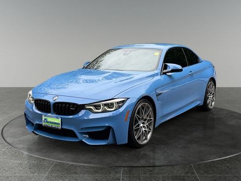Used 2020 BMW M4 Convertible RWD image 3