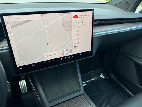 Used 2023 Tesla Model X AWD/4WD image 39
