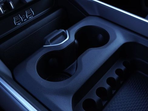 New 2026 RAM 2500 Big Horn AWD/4WD image 22