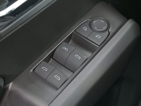 Used 2024 GMC Canyon Elevation w/ Trailering Package RWD image 25