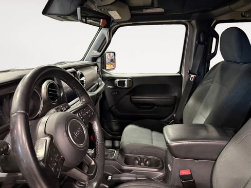 Used 2021 Jeep Wrangler Unlimited Sport w/ Sun And Sound Package AWD/4WD image 10