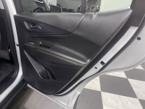 Used 2020 Chevrolet Equinox Premier w/ Premier Redline Edition image 19