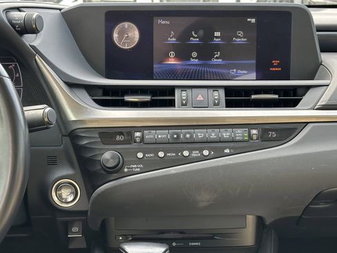 Used 2019 Lexus ES 350 image 31