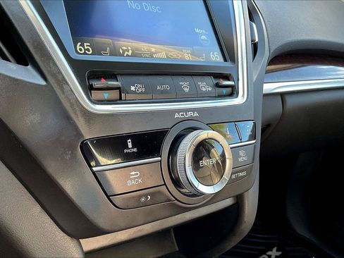 Used 2017 Acura MDX SH-AWD image 15