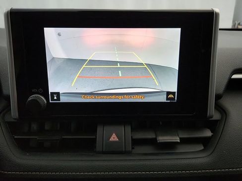 Certified 2024 Toyota RAV4 XLE AWD/4WD image 31