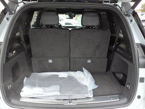 New 2025 Jeep Grand Cherokee L Overland w/ Advanced Protech Group III image 22