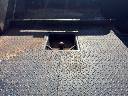 Used 2000 Ford F350 XLT RWD image 4