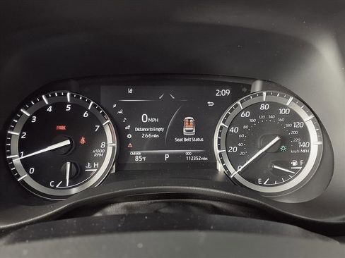 Used 2021 Toyota Highlander Platinum image 10