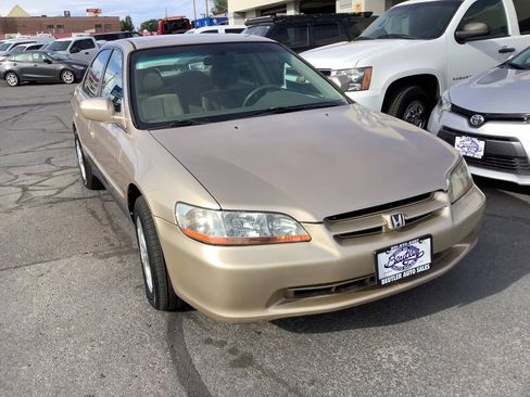 Used 2000 Honda Accord SE image 3