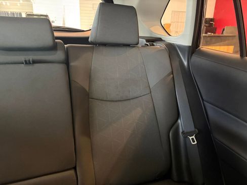 Used 2025 Toyota RAV4 XLE image 37