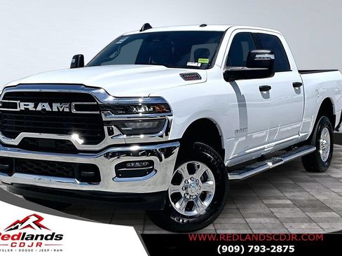Used 2026 RAM 2500 Big Horn AWD/4WD image 1