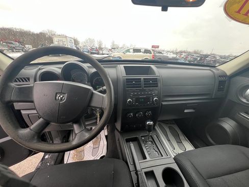 Used 2011 Dodge Nitro Heat RWD image 15