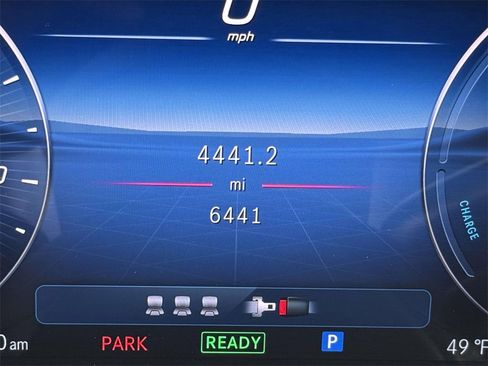 Used 2025 Mercedes-Benz GLC 350e 4MATIC image 15