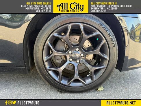 Used 2020 Chrysler 300 S RWD image 25