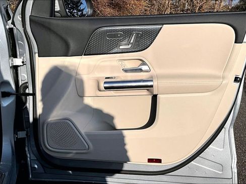 Used 2026 Mercedes-Benz GLA 250 4MATIC image 19