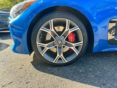 Used 2020 Kia Stinger GT2 image 36