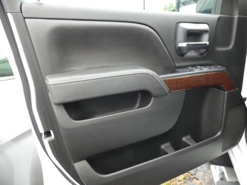 Used 2015 GMC Sierra 3500 SLE w/ SLE Convenience Package image 10