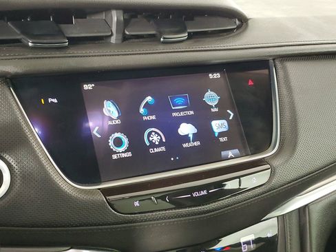 Used 2017 Cadillac XT5 Luxury w/ Driver Awareness Package image 38