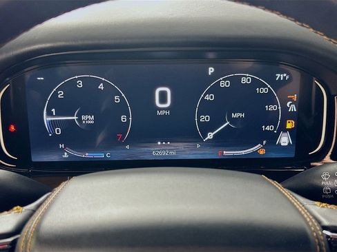 Used 2022 Jeep Grand Wagoneer Series III image 26