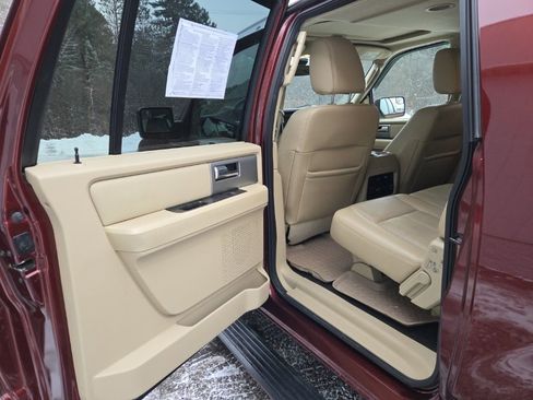 Used 2017 Ford Expedition EL Limited w/ Equipment Group 301A image 24