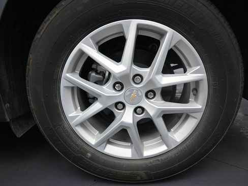 Used 2024 Chevrolet Equinox LS FWD image 10