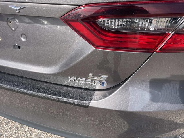 Used 2024 Toyota Camry LE FWD image 7