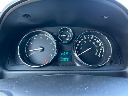 Used 2012 Chevrolet Captiva Sport LT image 23