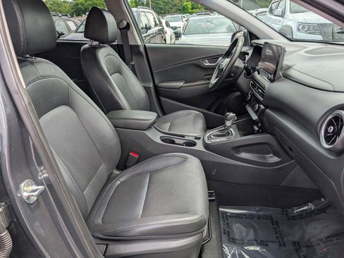 Used 2023 Hyundai Kona Limited w/ Cargo Package image 12