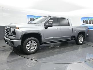 Used 2024 Chevrolet Silverado 2500 High Country w/ High Country Premium Package AWD/4WD video 1