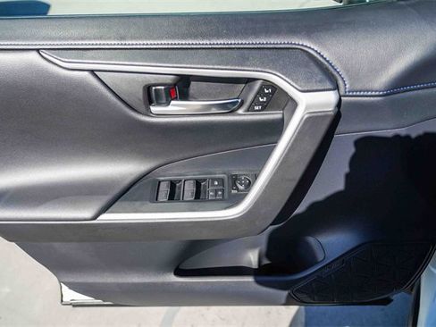 Used 2022 Toyota RAV4 XSE image 23