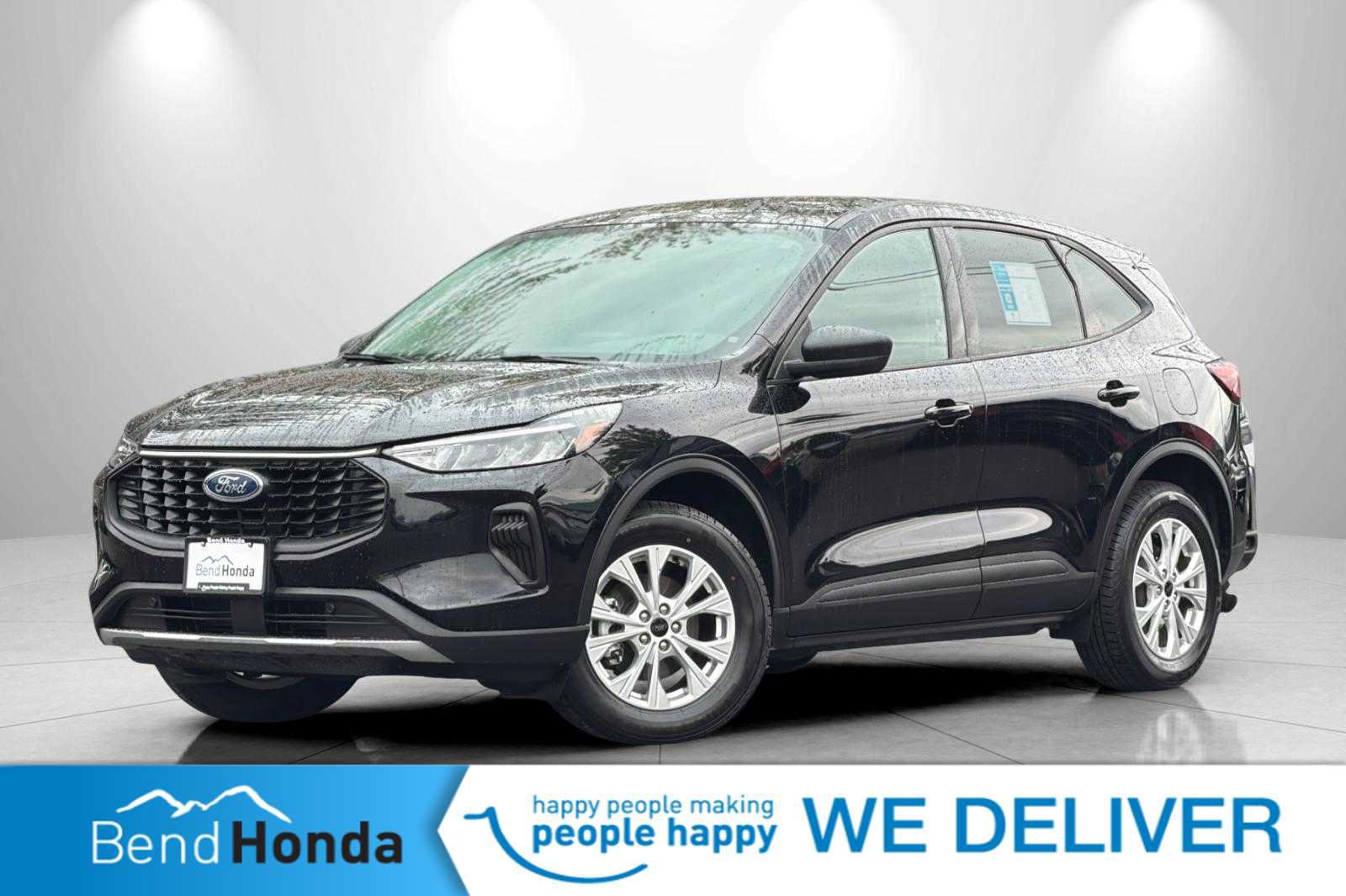 Used 2025 Ford Escape Active AWD/4WD image 1