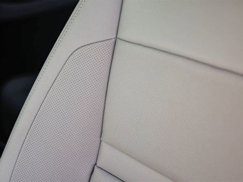 New 2026 Land Rover Range Rover Evoque S image 28