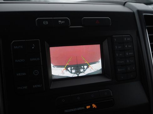 Used 2019 Ford F250 XLT image 30