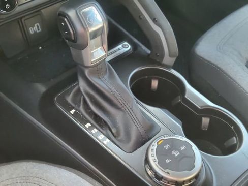 Used 2022 Ford Bronco Big Bend image 28