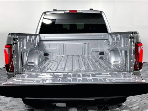 Used 2025 Ford F150 Lariat w/ FX4 Off-Road Package AWD/4WD image 32