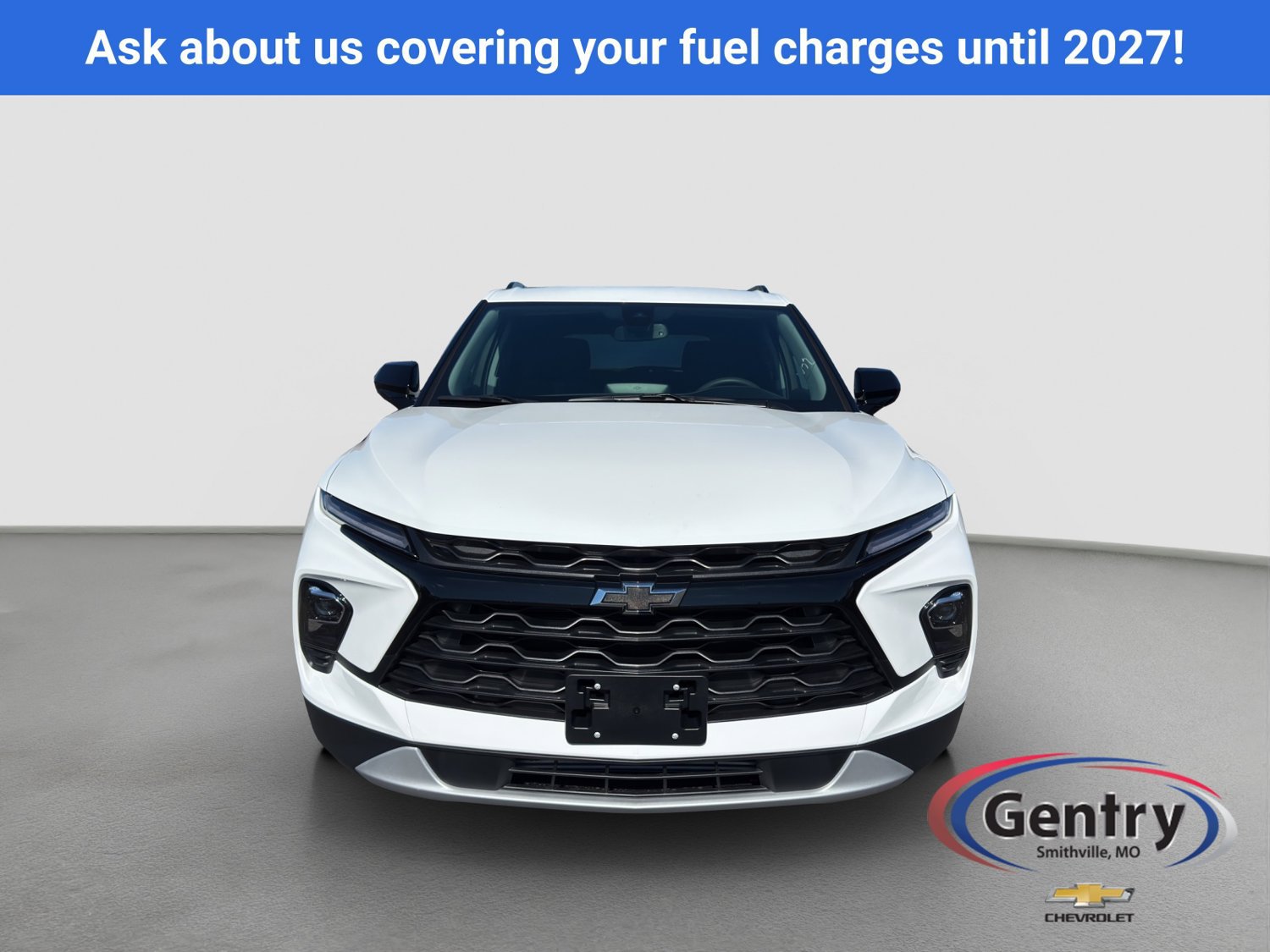 New 2026 Chevrolet Blazer LT w/ Convenience Package AWD/4WD image 2