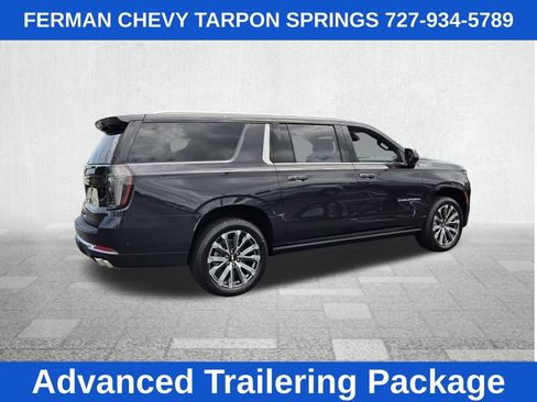 New 2026 Chevrolet Suburban High Country RWD image 11