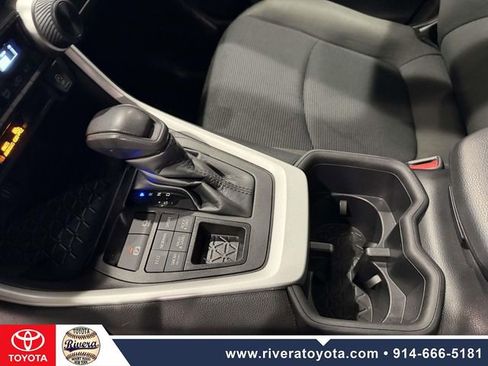 Used 2023 Toyota RAV4 LE image 23