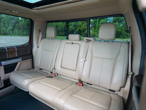 Used 2018 Ford F150 Lariat w/ Equipment Group 502A Luxury AWD/4WD image 39