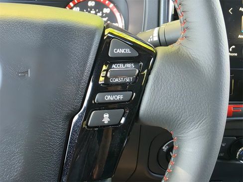 New 2026 Nissan Frontier PRO-4X w/ Pro-4x Convenience Package image 24