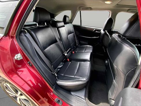 Used 2019 Subaru Outback 2.5i Limited AWD/4WD image 20