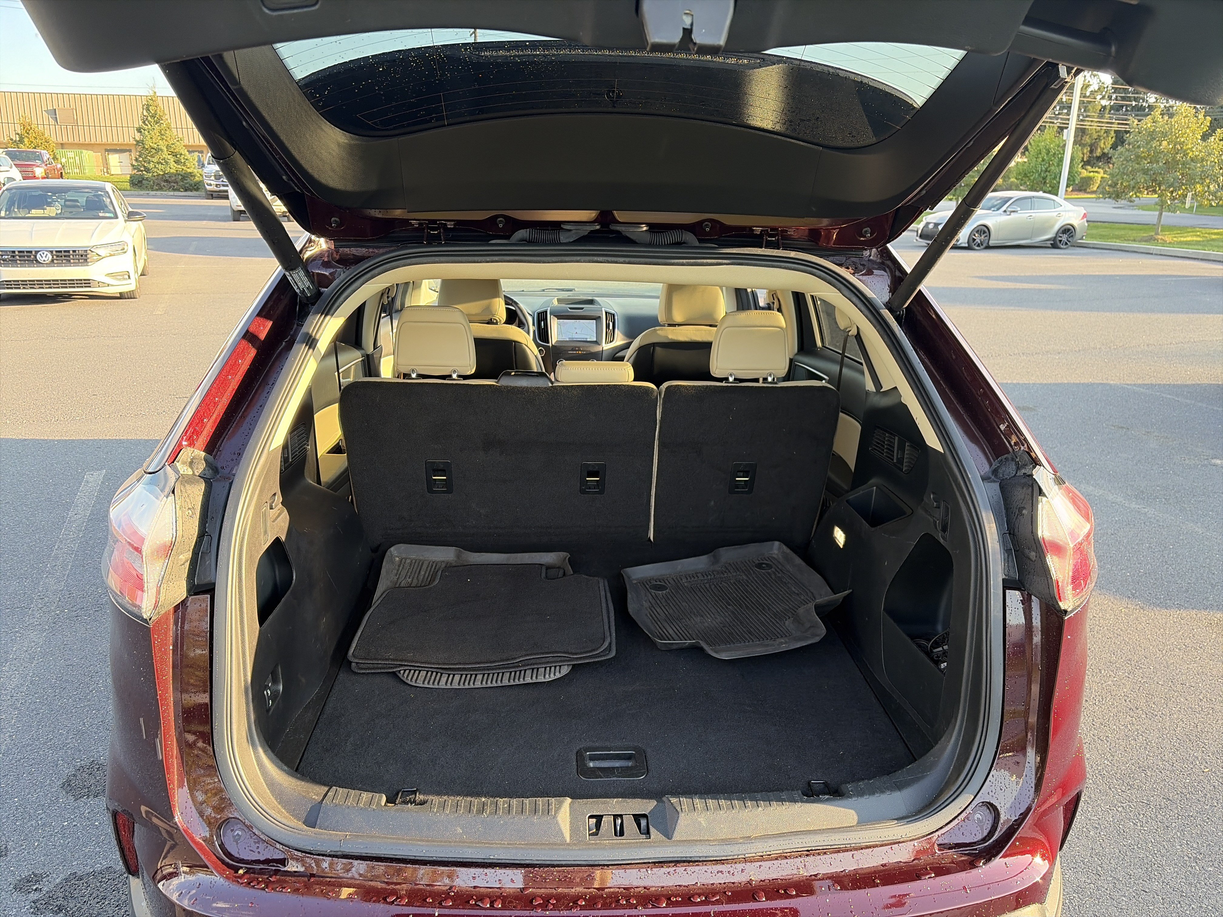 Used 2020 Ford Edge SEL w/ Convenience Package AWD/4WD image 18