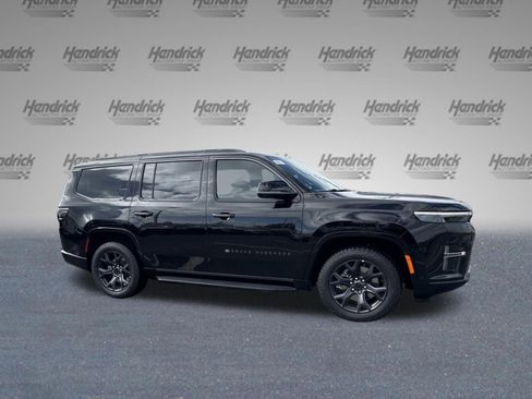 New 2026 Jeep Grand Wagoneer 4WD image 9
