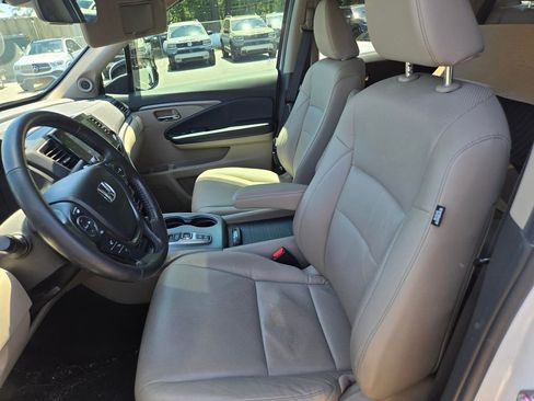 Certified 2023 Honda Ridgeline RTL-E image 9