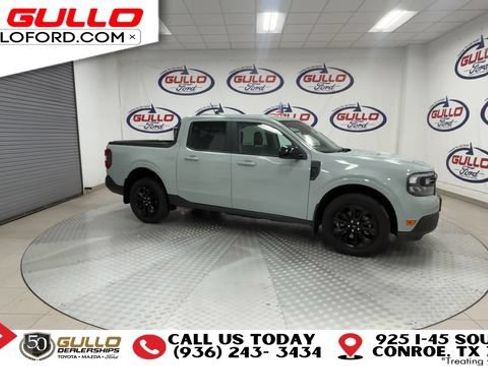 Used 2024 Ford Maverick Lariat w/ Black Appearance Package FWD image 3