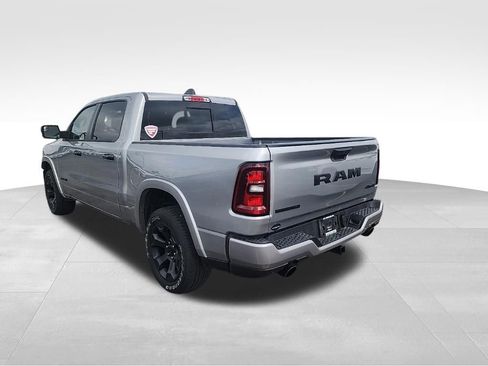 Used 2025 RAM 1500 Big Horn AWD/4WD image 4